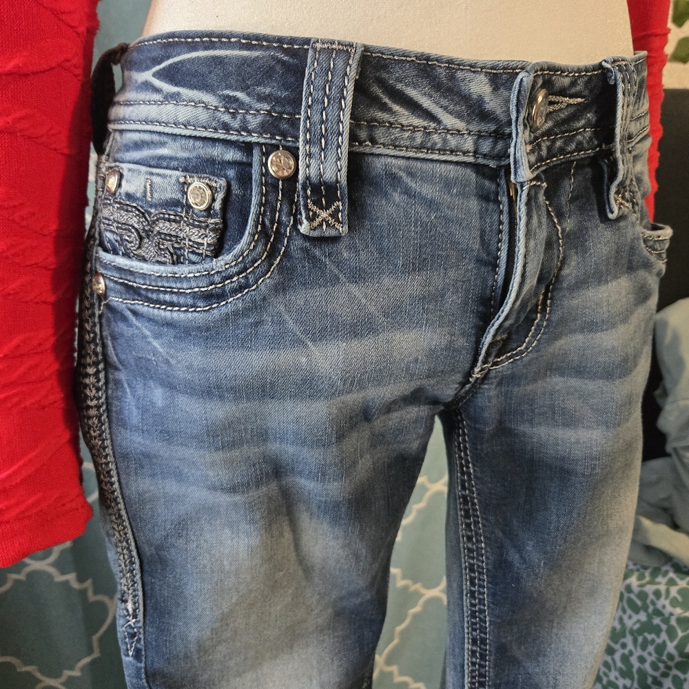 Rock Revival Blue Straight Leg Jeans with Vintage Appeal - Picture 4 of 9